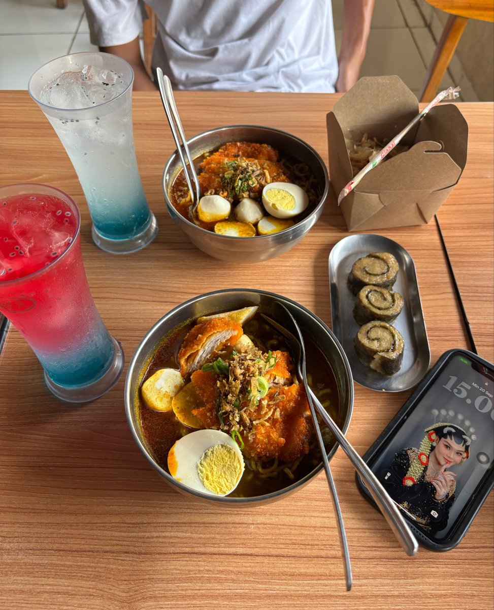 bibbel_'s tweet photo. bakmie https://t.co/NFg67Gr6c3