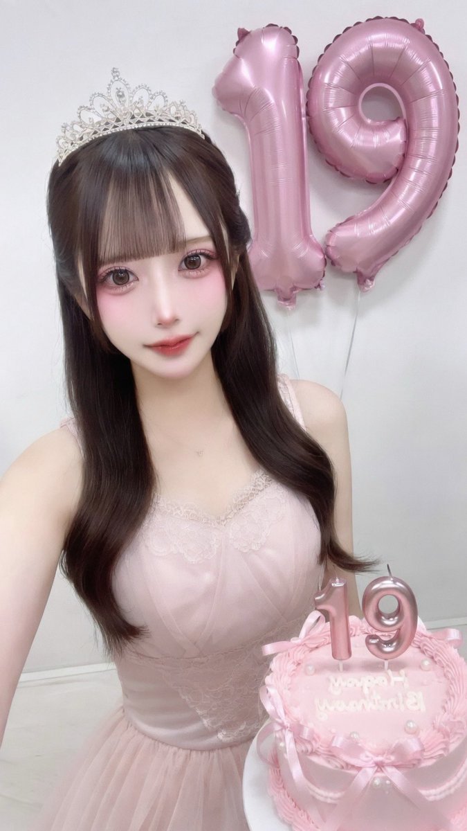 MarthaSiza's tweet photo. 2年前の！この時の方がちょっと痩せてた🥹
#裏アカ女子 https://t.co/l4IRhCB8ou