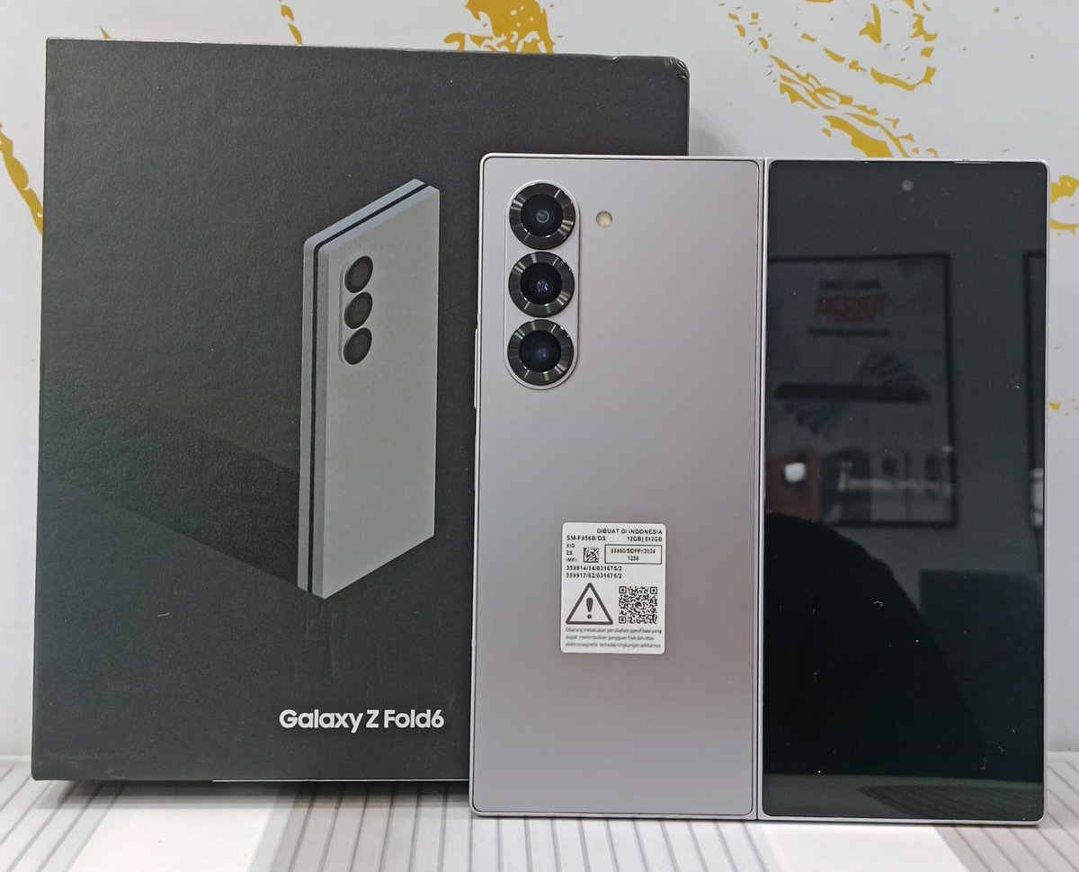 zndy44__'s tweet photo. Samsung Z Fold6 12/512GB Resmi SEIN

• Fullset Ori
• Fisik overall bagus
• Ada lecet pemakaian sedikit seperti di foto
• Semua fungsi normal
• Siap pakai

Bogor | COD | Bisa Tukar Tambah | Rekber Shopee 1,11% | WA: 0895364323338
#wts #zonauang #zonajajan https://t.co/9z3JrA6mze