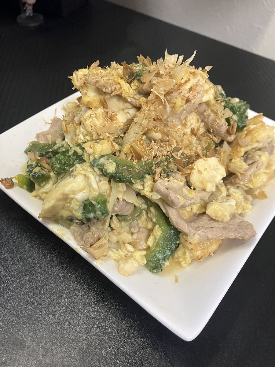 kurws's tweet photo. 今日はゴーヤ食いたかった https://t.co/Mi6yaHUd0o