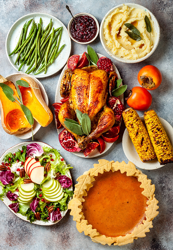 suciyuanda's tweet photo. Thanksgiving feast drop: golden roasted turkey with cranberry glaze, creamy mashed potatoes u0026 spiced pumpkin pie! All made fresh today – grab your table spot before it’s gone!  #ThanksgivingFeast， https://t.co/medRxqES4P
