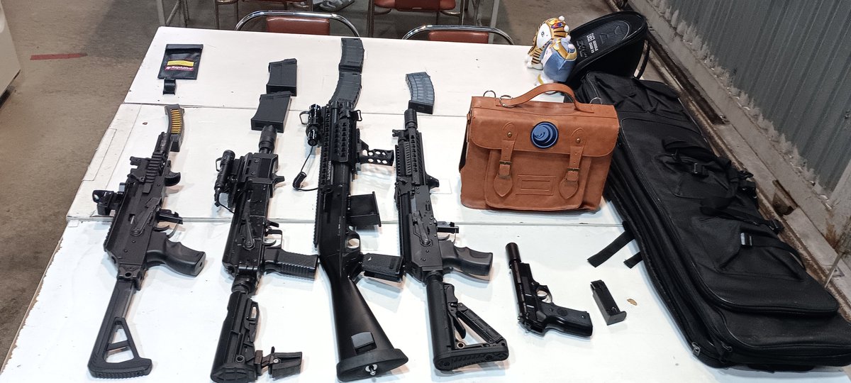 PharaohFukuhara's tweet photo. たまにはクイックショットや
カッティングパイの練習などを(^^)

#IBF9  #airsoftgun  #airsoft https://t.co/0eAK2NRai9