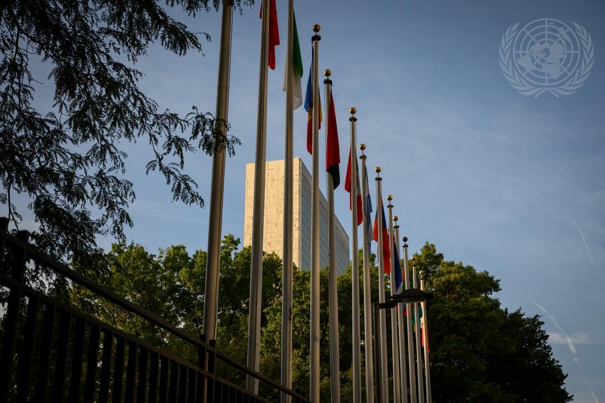 Xavier_Bettel's tweet photo. Off to NYC for high-level week at the UN General Assembly with HRH the Grand Duke.

A busy week to stand up for multilateralism, human rights &amp; a rules-based international order. In times of growing geopolitical tensions, we need more cooperation, not less. 

🇱🇺 will do its part. https://t.co/Ivjben0BLy