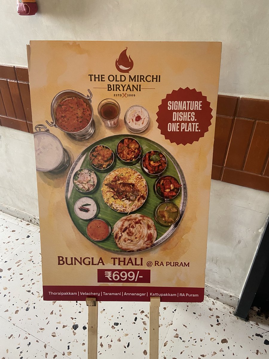 Tech_glareOffl's tweet photo. Restaurant Recommendation : 📢📢📢

“Bungla Thali” at “The Old Mirchi Biryani” Restaurant, Chennai is Simply Awesome.

Meen Kuzhambu is Must Try.

This Non Veg Thali is Priced at Rs.699 and Every Item is Too Good. The Number of Items and Quality of items is Very much Value for the Money.

Try Panunga Chennai Makkale.