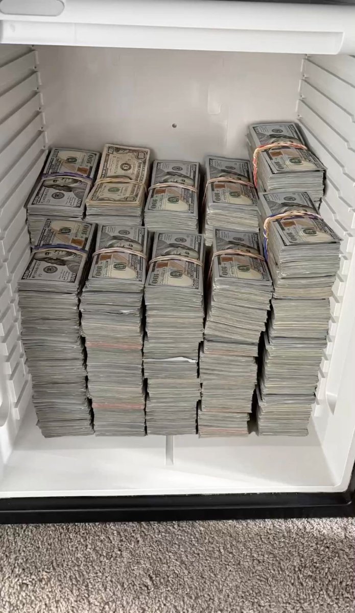 manifestpower4X's tweet photo. Don't skip, Money will locate you today. Drop 888 To Claim it!!🍀✨ https://t.co/EfzDMPbtAy