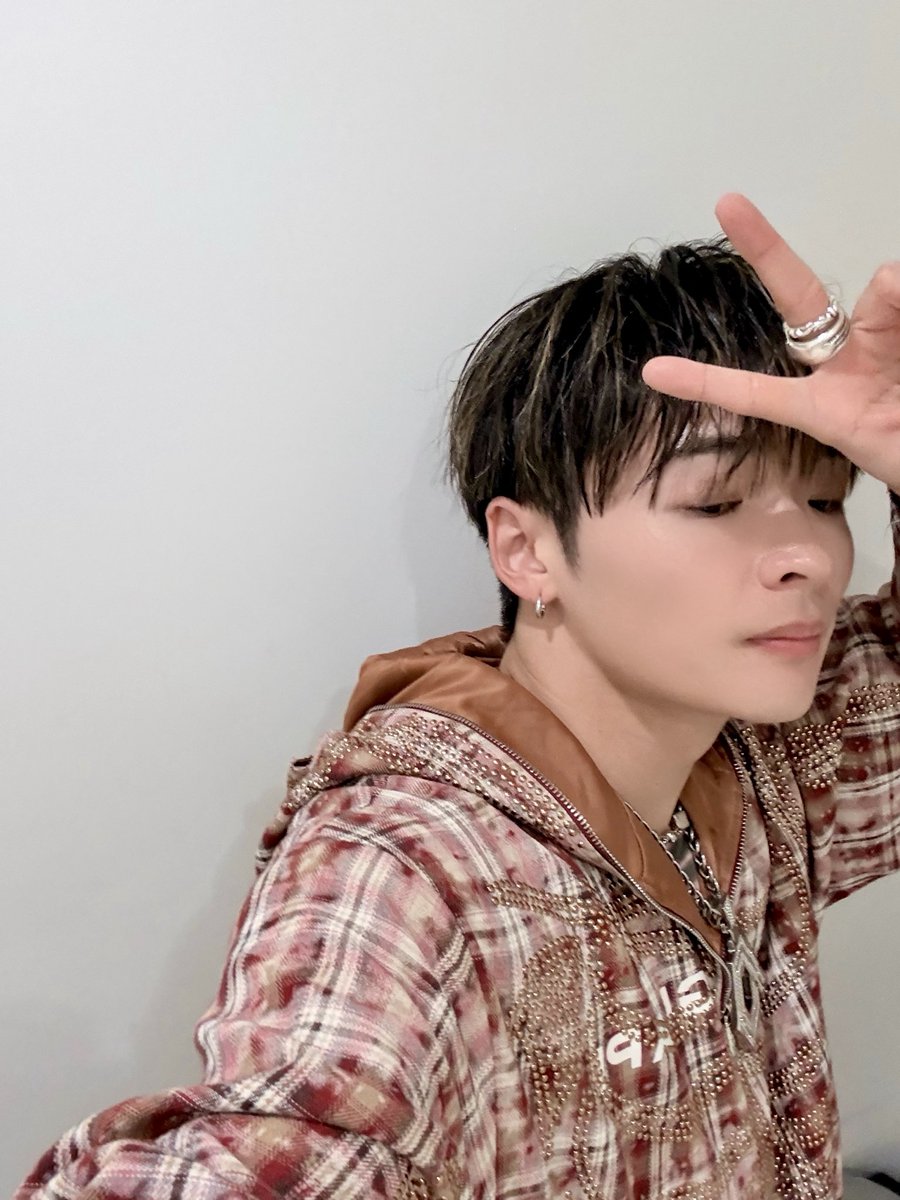 psyfe_member's tweet photo. こちらもぜひ🙏✨

西川さんにたくさんお世話になっているPSYCHIC  FEVERです😩✨🤝

「音道楽√」1時間SP

TVer見逃し配信はこちら
https://t.co/JDy2tKCi7T 

@otodoraku #音道楽 

#PSYCHICFEVER
#中西椋雅(RYOGA) https://t.co/Ihk5XfB1Yw