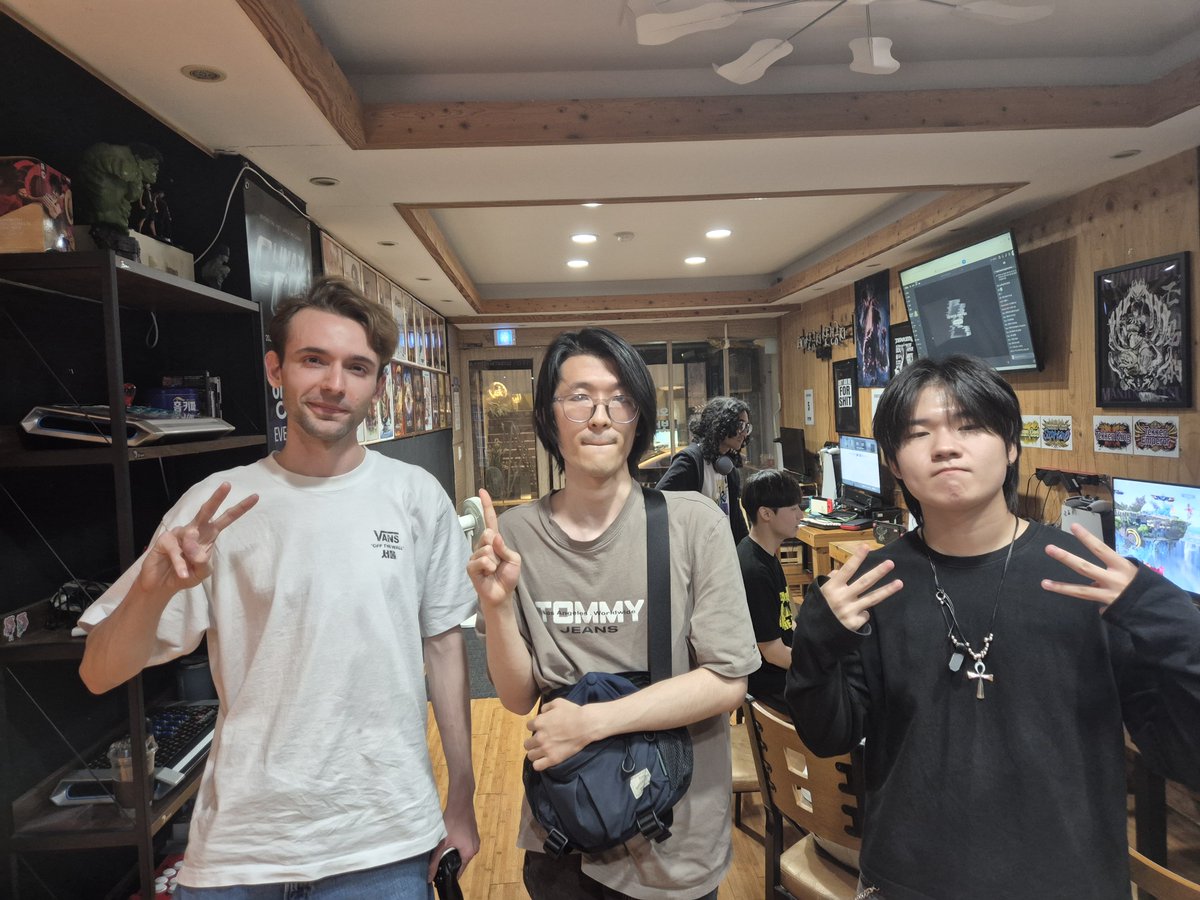 JYPFGC's tweet photo. JYP FGC CENTER Smash Chair Shot 2026 Autumn Season Round 3 is FINISHED!

1st @LynZleOnly 
2nd @cobra_ssb 
3rd @muyah01478 https://t.co/du6B8oxDq2
