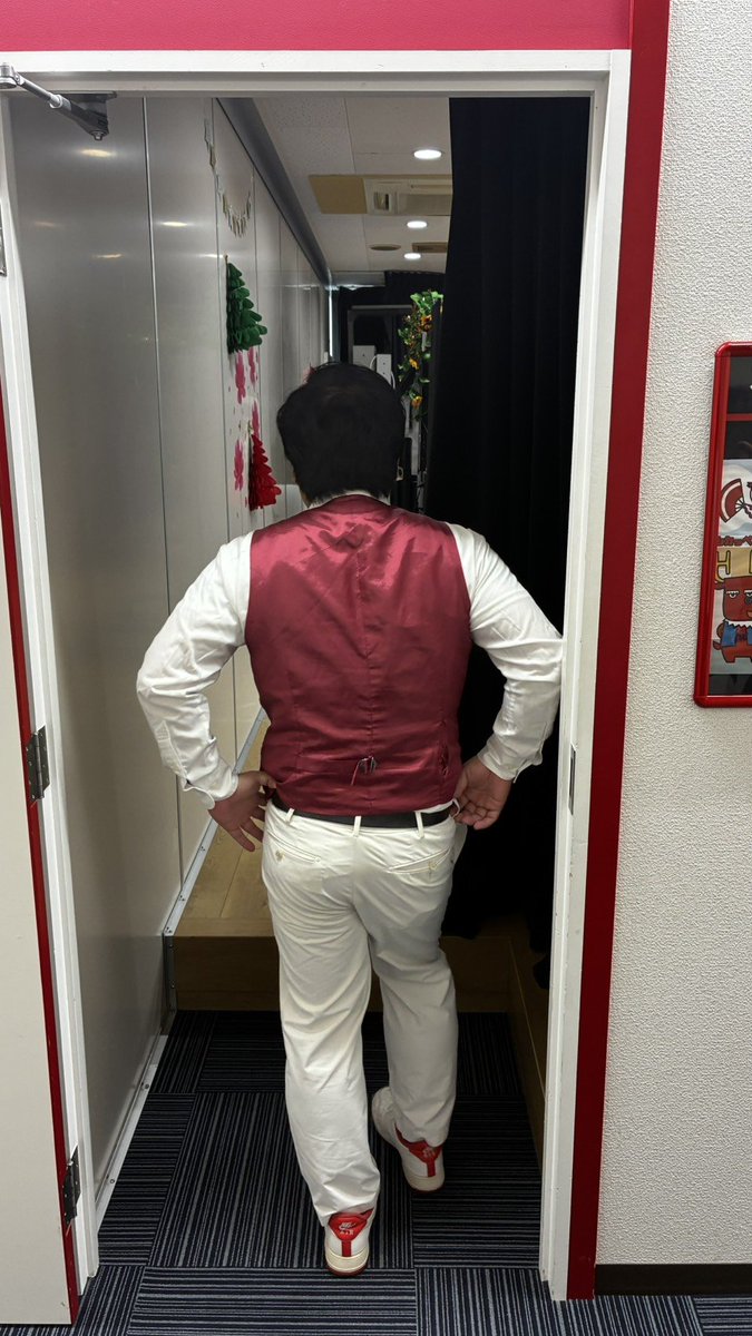 yumeakito's tweet photo. 代アニ仙台💥💥💥
関係者の中にめっちゃファンがいて何きっかけか聞いたら『羅生門のファンで…』って言ってた
羅生門は俺の作品
#YOANIフェスタ https://t.co/TIF1RSe8HD
