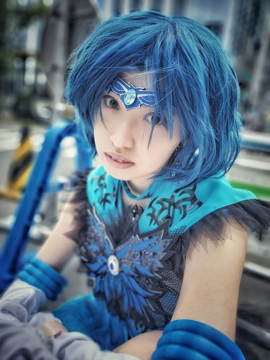 MasaAYANO8789's tweet photo. Cosplay Memorial💙
美少女戦士セーラームーン（実写版）
セーラーマーキュリー/水野亜美
SAILOR MOON（'03 Drama Ver.）
SAILOR MERCURY

闇を纏った目力です😂🖤

📸チャーミーさん（@S6093cho）
#サツコス
#Cosplay
#セーラーマーキュリー
#ダークマーキュリー
#セラムンコスプレ部
#SAILORMERCURY https://t.co/ORZxTyr33M