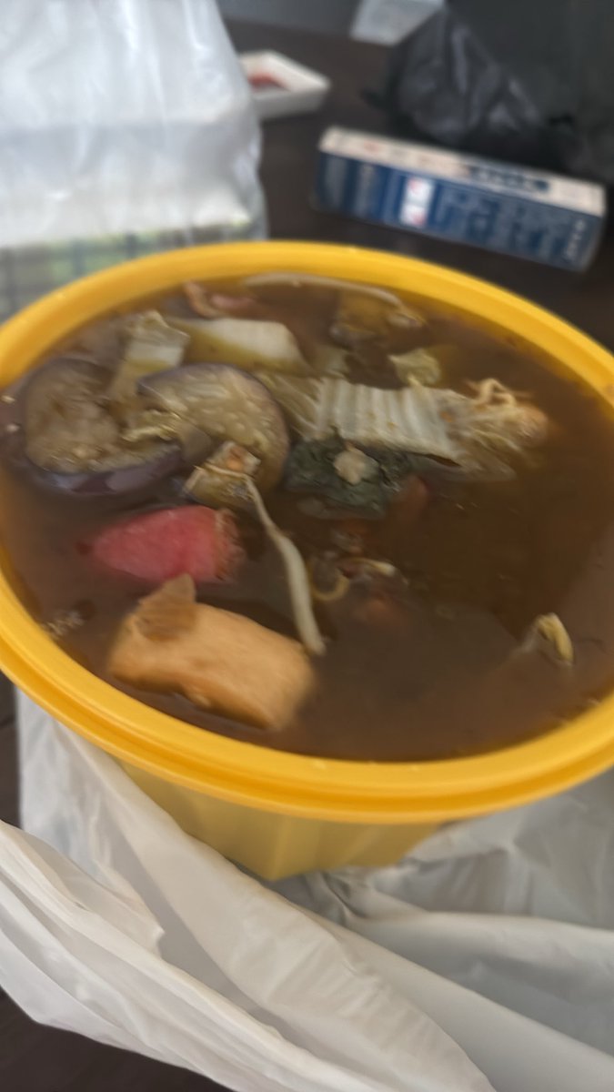 ritz_cracked's tweet photo. My MLT that isn’t mala 🤤🤤 omad https://t.co/nNMQMFjUIN