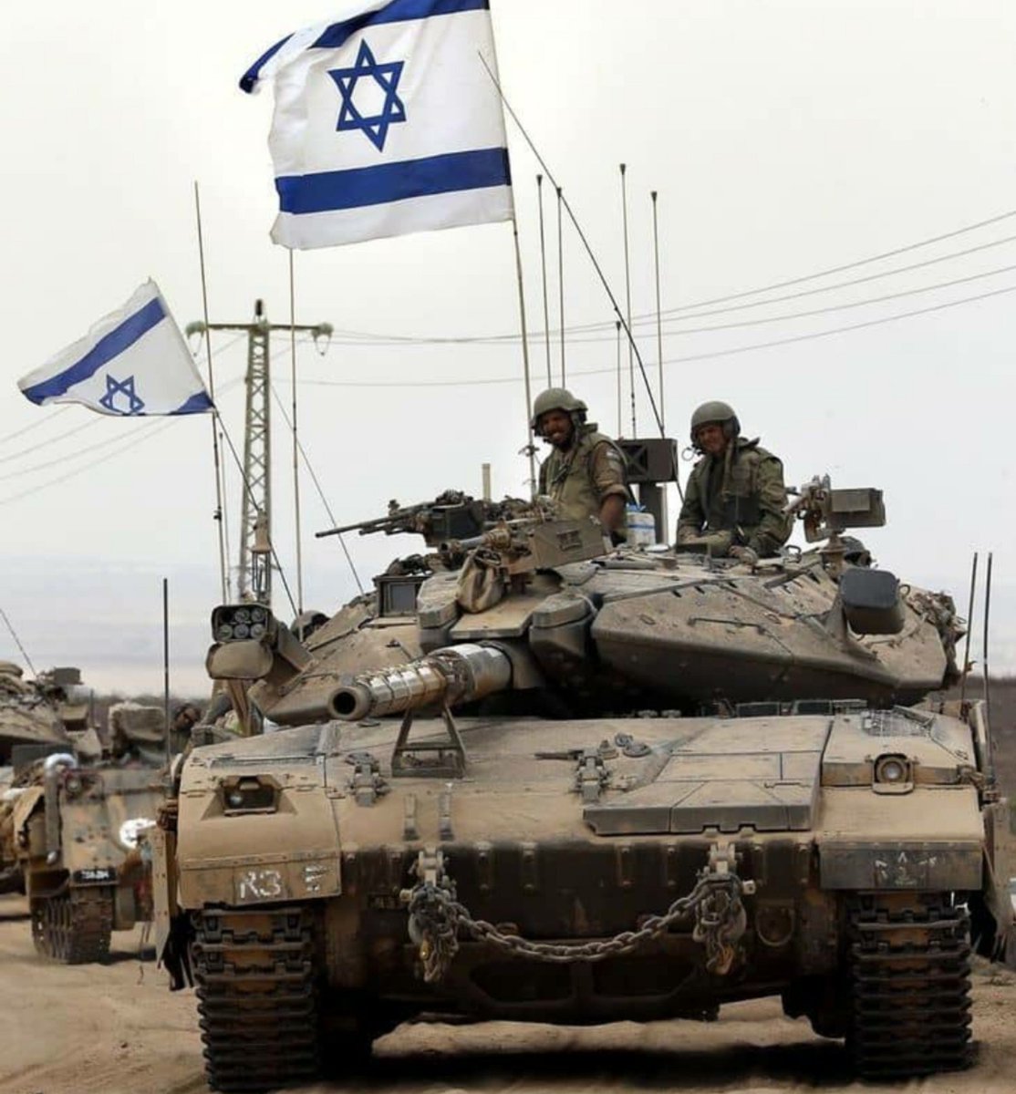 idf_natalia's tweet photo. Comment your country flag if you’re with Israel 🇮🇱💙❤️ https://t.co/d1YHrOJi5L