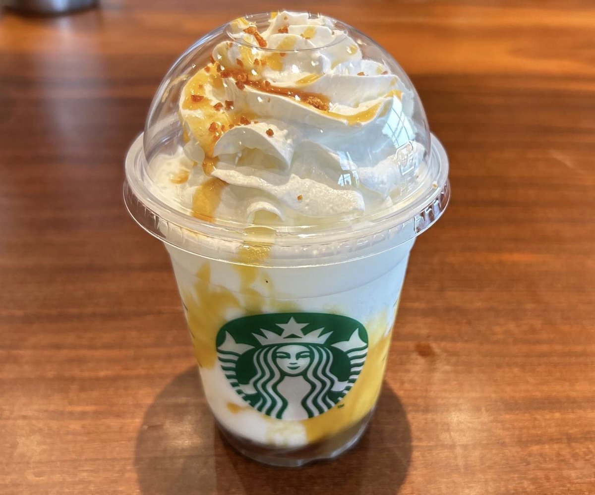 eeriy531's tweet photo. スタバの蜜芋フラペチーノ美味しかった〜☺️🍠
蜜芋ペーストが結構甘めで、甘いのほしいときは良いかも〜🕺💜 https://t.co/0M3AYhsIuM