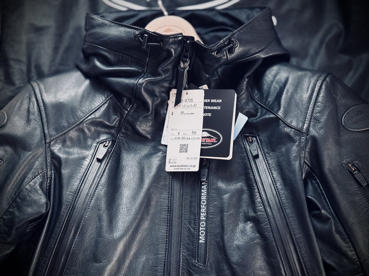 BK_Canopus's tweet photo. ジャケット買いました。
これはカッコいい！😊

#クシタニ
K-0735 URBAN REGULATOR JACKET https://t.co/jEVhRnCzFv