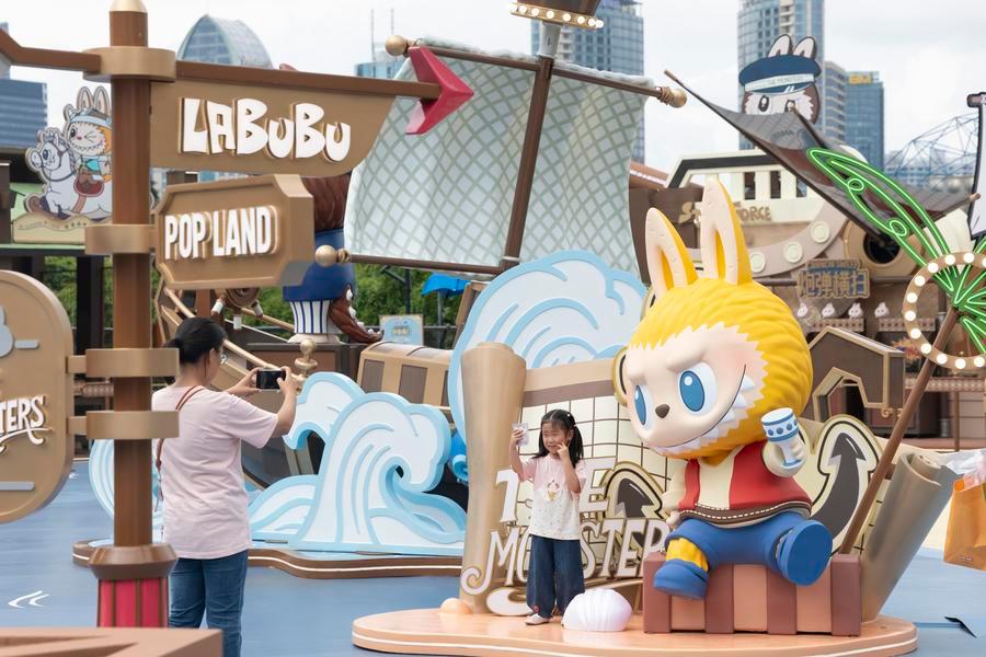 CEIS24060800's tweet photo. China's emotional economy projected to hit 4.5 trillion yuan by 2029.
From #Labubu performing at World Cup opening to 1,000+ m² #PopMart flagship store in #Hangzhou, Chinese IPs are not only selling toys, but creating feelings. #ChinaInNumbers
🔗https://t.co/I5zOlQkpDa https://t.co/dYOfhJVWrh