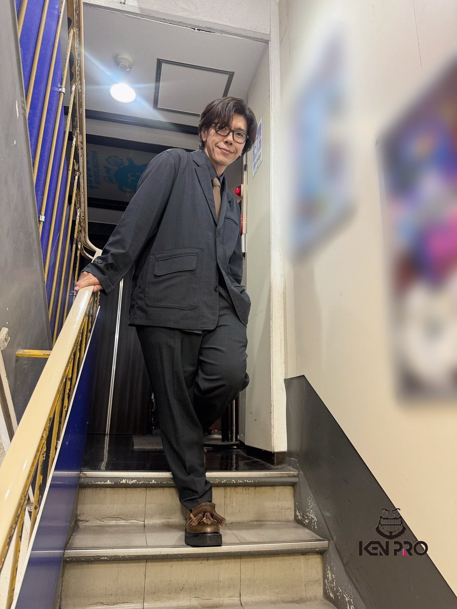 kenpro_official's tweet photo. 【出演報告】#佐藤拓也

『 #ヤニすう Blu-ray発売記念イベント』

こちらのイベントに佐々木役の佐藤拓也が登壇いたしました💿

ご来場いただきました皆様、ありがとうございました‼️

Blu-ray Vol.1ですが好評発売中です🚬
ぜひご自宅でもお楽しみください！ https://t.co/zIKcmPxPui
