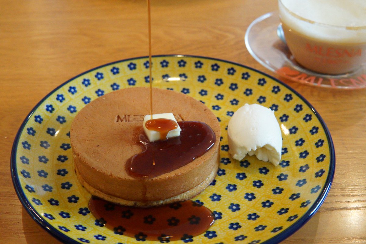 ocha00012's tweet photo. パンケーキ🥞 https://t.co/kEHgFojjov