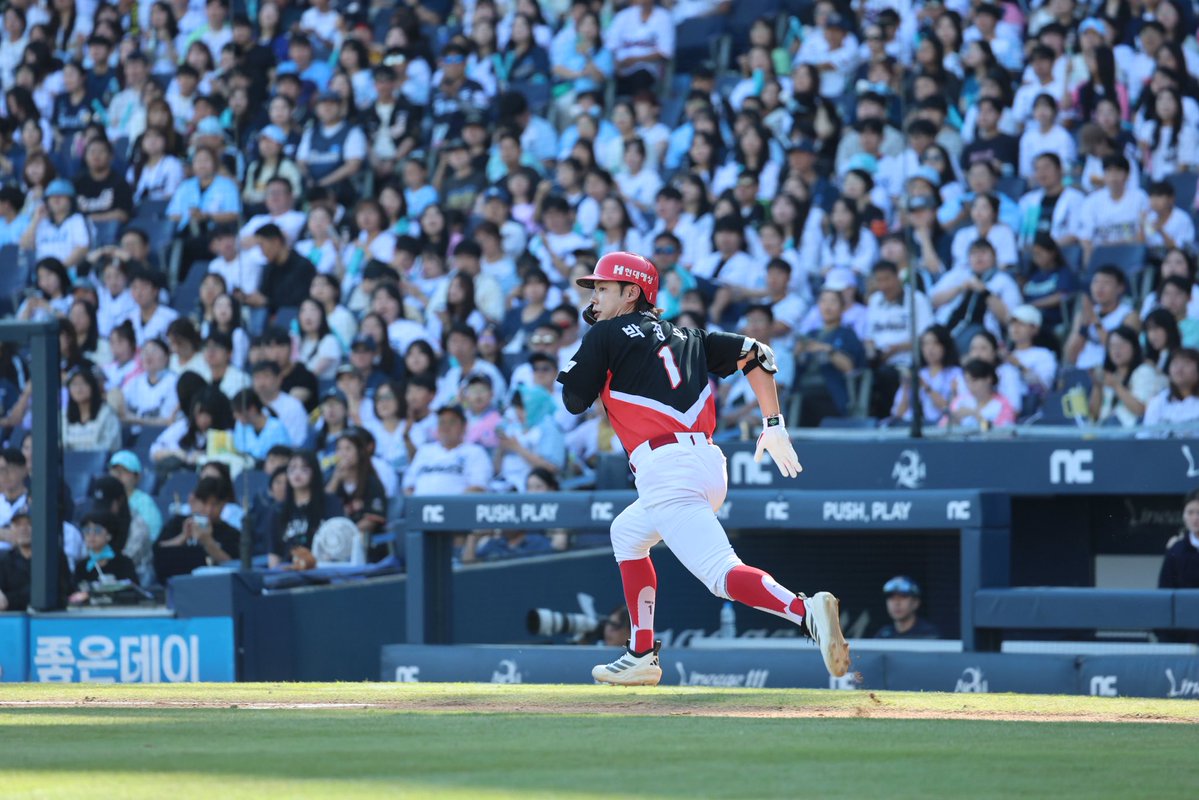 Kiatigers's tweet photo. 자 달릴까
타이거즈 박정우✨

3타점 적시 3루타로 역전!
260920 승리 https://t.co/8ibTQyGviw