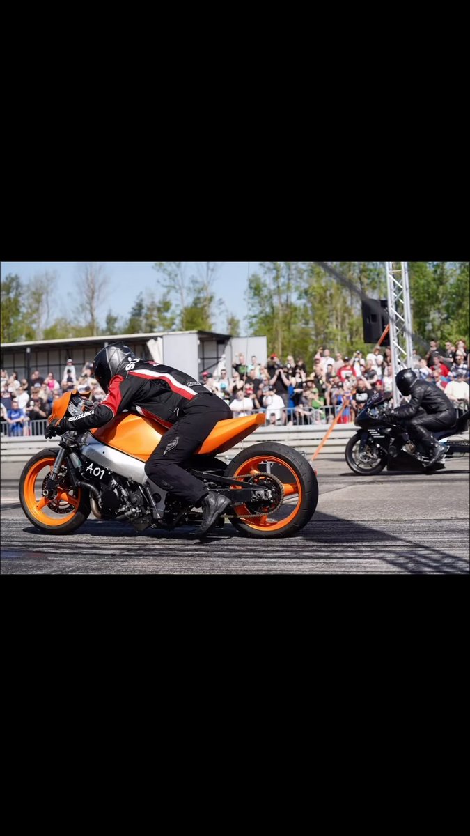LisbethTeaedm9's tweet photo. Drag bikes, or drag racing bikes, are motorcycles built or modified specifically for acceleration racing. They feature large, often supercharged high-performance engines, wide drive tires, and wheelie bars in most classes. https://t.co/782lrZN6Ei