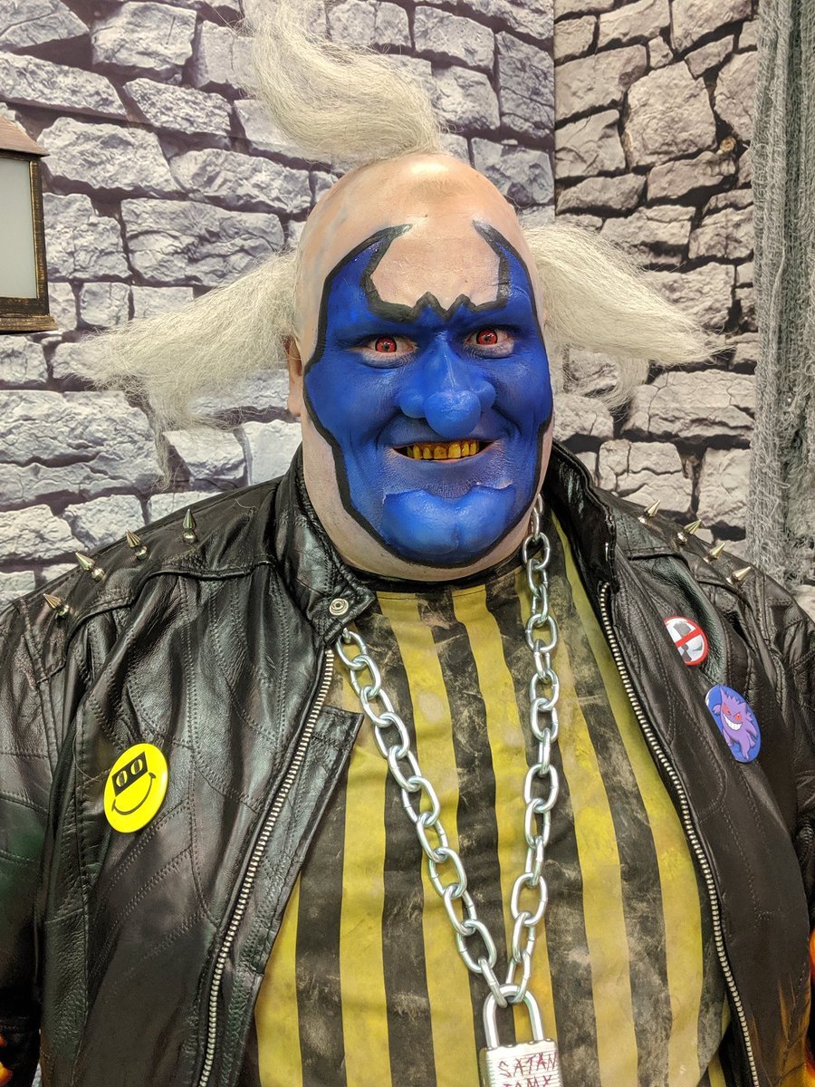 fentiblender's tweet photo. @good_faces_bot He looks like if one of the phlebiac brothers from spawn got turned into a clown the same way violator did, specifically Vacillator https://t.co/hDV8fVVI1D