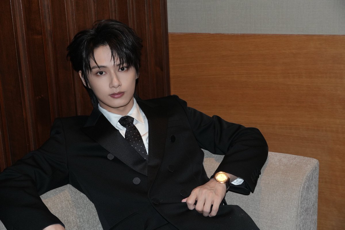 moontomeetyou's tweet photo. xcss weibo update

overseas promotion ambassador JUN at SRIFF 🖤 https://t.co/PdbbsKKLll