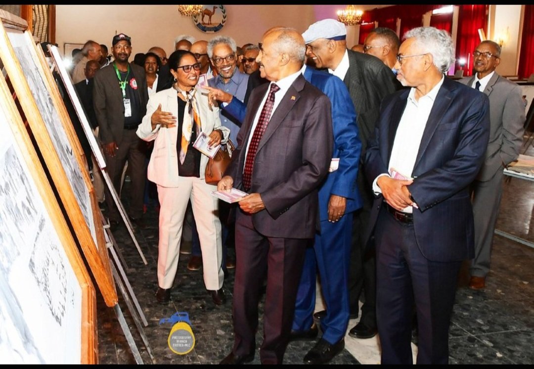WarsayDGF's tweet photo. #ኤርትራውነትEritreanism 🇪🇷♥️🌹💯 👍🏿👌🏿 https://t.co/iFl29K6qw0