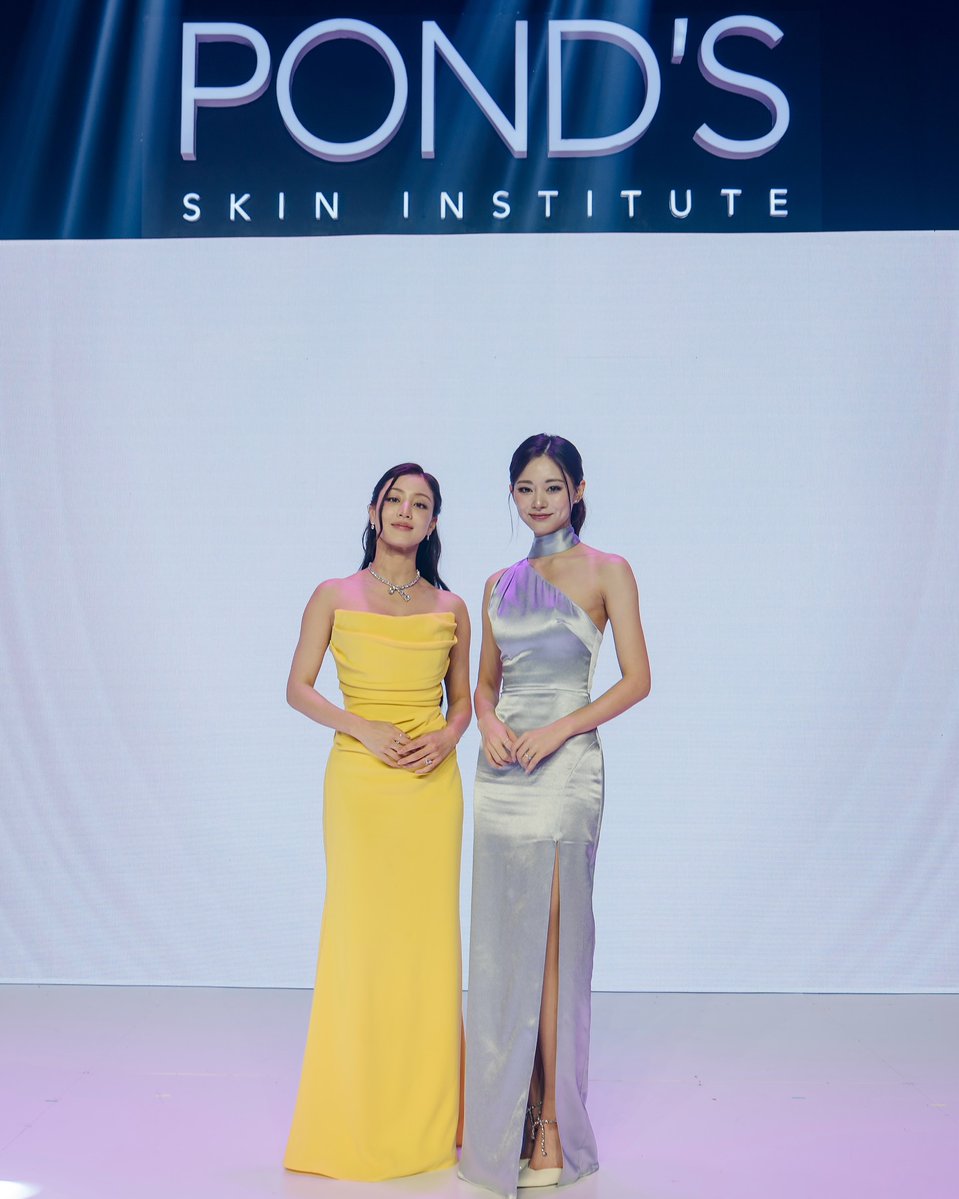 todayintwice's tweet photo. 1 year ago today, JIHYO and TZUYU attended the Pond's Skin Institute Gala in Manila. https://t.co/Z4ZdTlKcZw