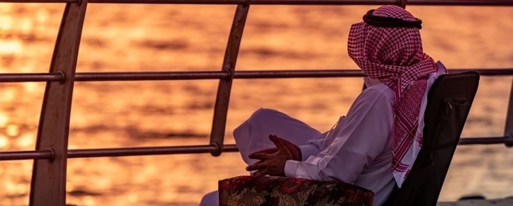 Medwkh's tweet photo. لا أنطوى يوم من العمر في جيب الغروب
ما أنقطع طيب الرجاء فالصباح اللي يليه https://t.co/dbeShZUHMq