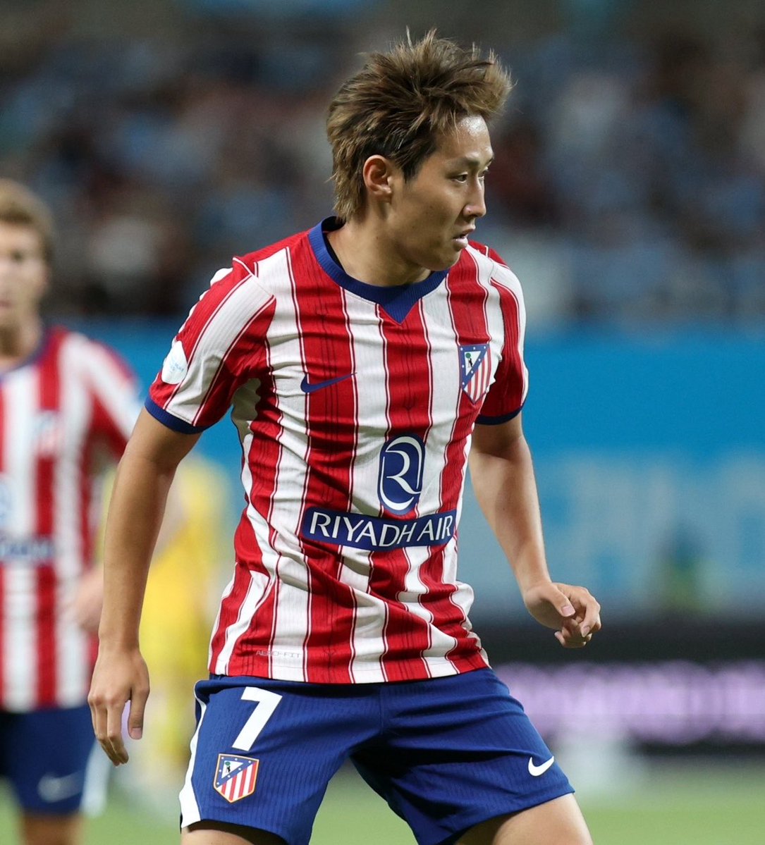 Mario___RM's tweet photo. Los dos deberían estar expulsados y el Atlético de Madrid va a empezar la segunda parte con 11 jugadores.

Vergonzoso. https://t.co/hVGnAQsMMa