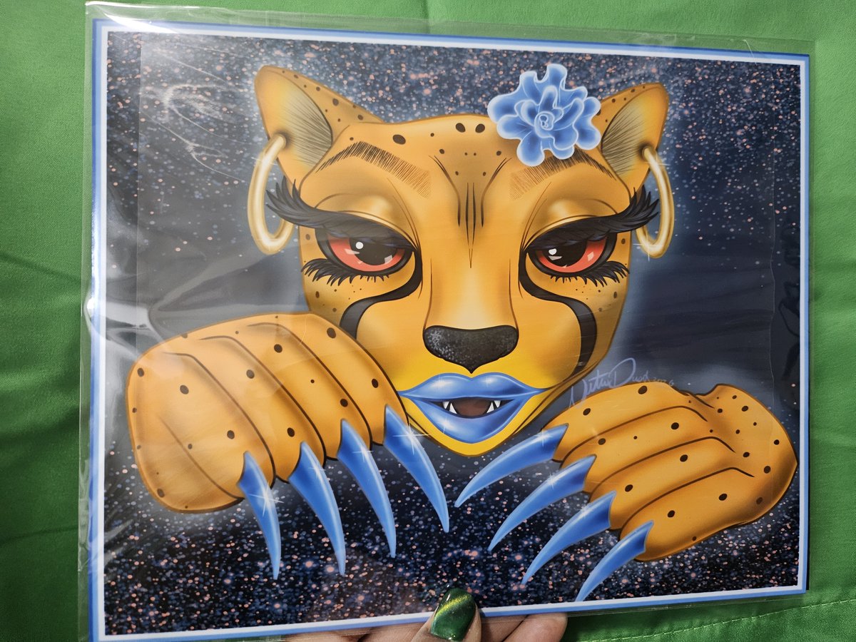 NitronDusk's tweet photo. Out of all my prints sold at the private event, large print "Bae Wars: Yass Slay Cheetor" was the true MVP!
#cheetor #transformers #beastwars https://t.co/O0OYPdYT0g