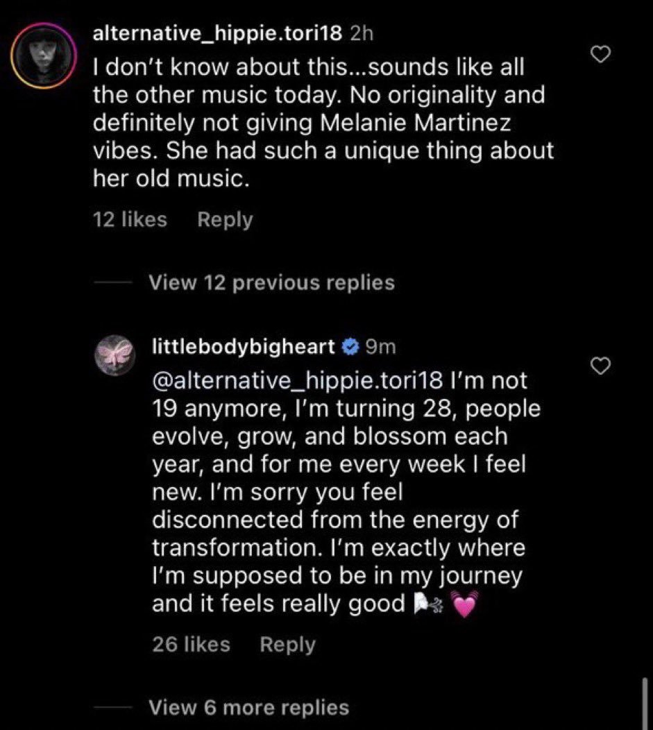 hoshboom's tweet photo. she's been talking about this topic before and she doesn't even use that aesthetic anymore because she was doing a character 😐 there's so much information about her talking about herself and her music but y'all decide ignoring her casually and post this things ??? https://t.co/EiYv8dqpn4