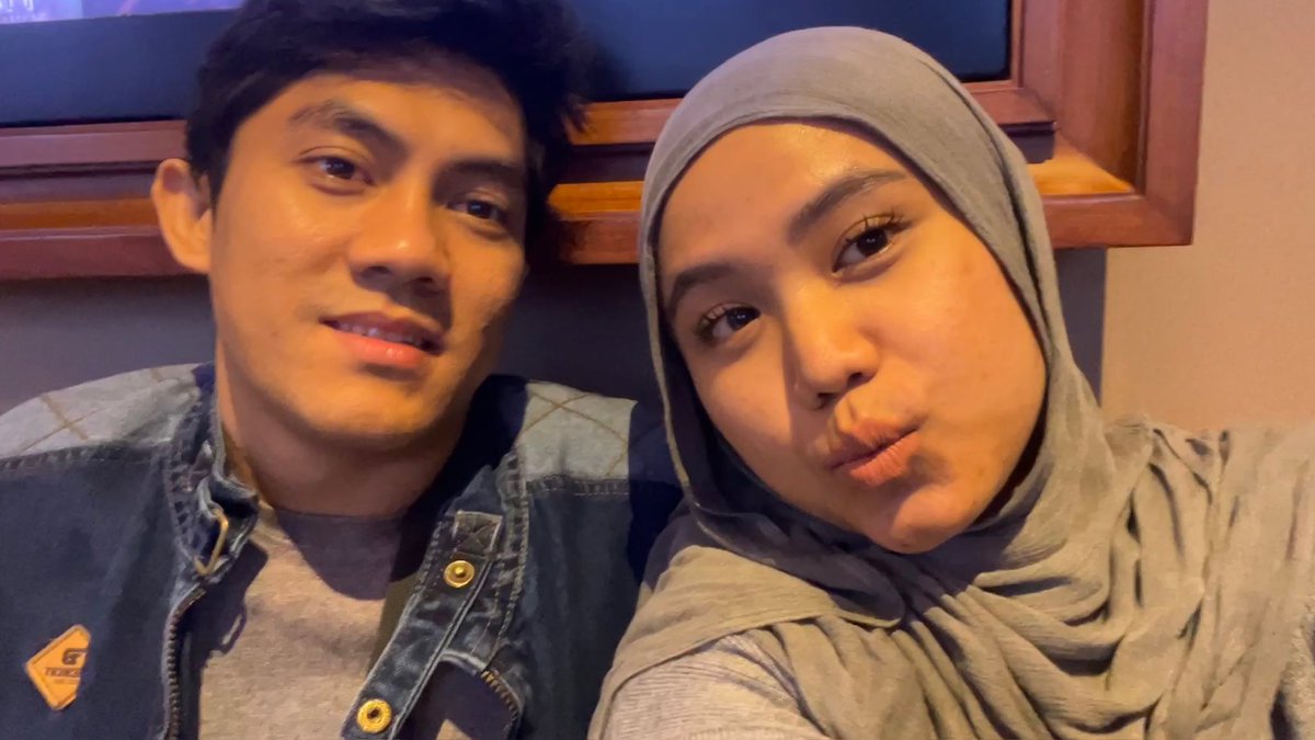 phobicly's tweet photo. berdoa setiap hari meminta lelaki matang dan beneran dikabulkan mendapat lelaki matang🤏🏻❤️ https://t.co/UegXP2Qb3k