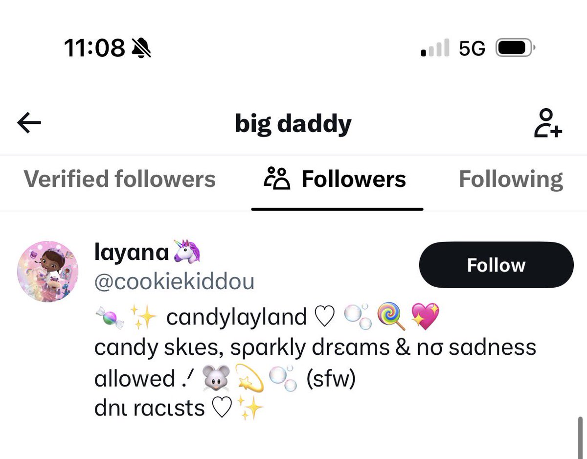 egirlfiles's tweet photo. i don’t understand why your profile says sfw and racists dni but you follow a predator who posts racist things ?😭 oh honey i’m so disappointed https://t.co/r818xx1e6b