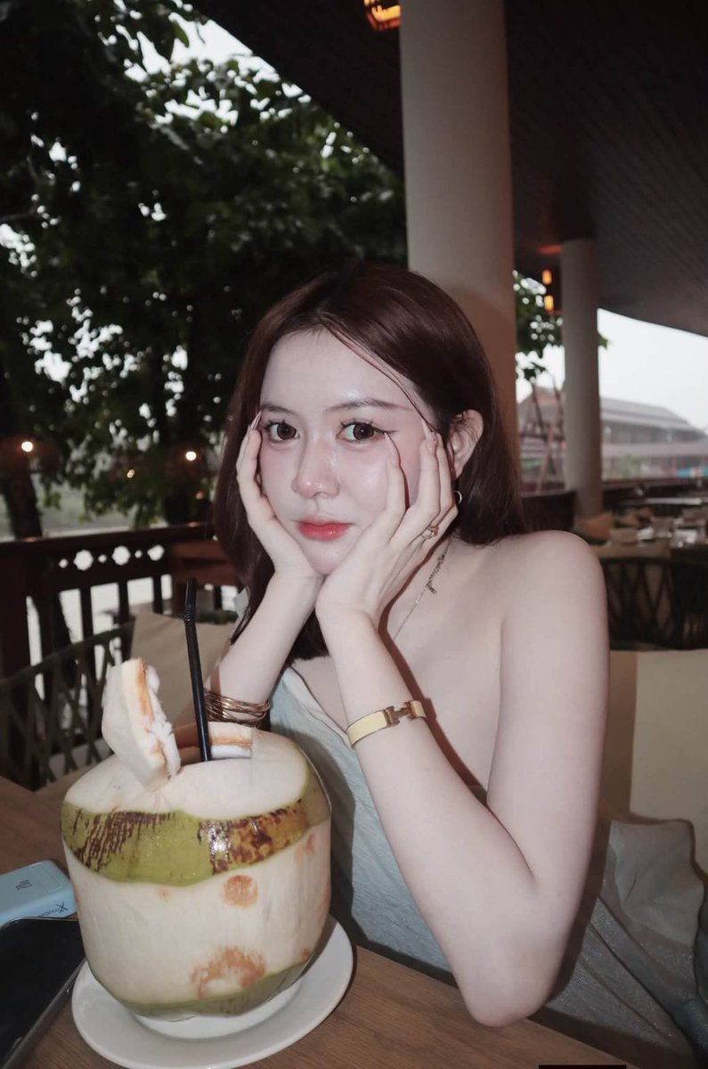 BambiChecac4's tweet photo. 💄”ตอนแรกก็ไม่เชื่อ จนกระทั่งลองใช้เอง... ไอเทมลับที่บิวตี้บล็อกเกอร์เกาหลีโหวตให้เป็นอันดับ 1!“ 🦋 ครีมกันแดดเนื้อซูเฟล่ บางเบา คุมมันนาน 🌼🌻🏔️⭐🪾
600/1

   🆔:  @204waoix
💓💓💞💞
 เพิ่มเพื่อน+https://t.co/tb0JNi2gEl

#รับงานอ่อนนุช🔥
#รับงานสวนหลวง🔥🔥
รับงานอ่อนนุช🔥
🌼🌷 https://t.co/Svruja0lsC