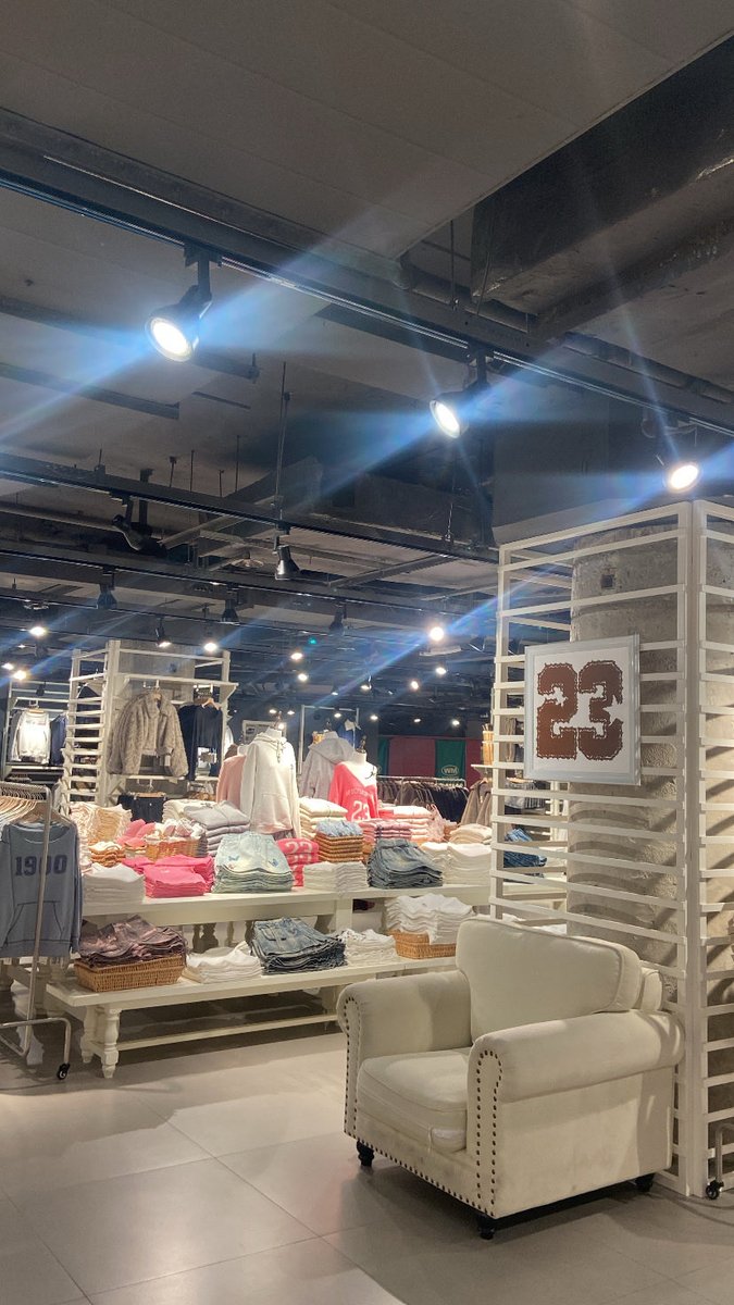 iluvsleepingp's tweet photo. รับหิ้วจีน (เซี่ยงไฮ้) 🇨🇳 
Brandy, Subdued, Miniso, อื่นๆ
วันนี้-กลับ25
เรท 5.5 
สอบถามพต.เดมได้เลยค่า 🙆🏻‍♀️

#หิ้วจีน #รับหิ้วจีน #พรีออเดอร์จีน #พรีออเดอร์ #พรีbrandy #หิ้วbrandy #หิ้วsubdued https://t.co/TMZp1KLAvm