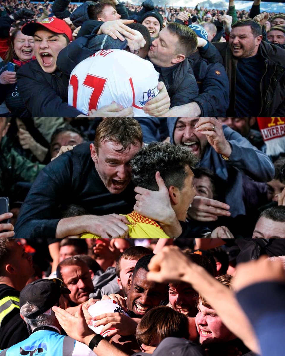SamueILFC's tweet photo. Liverpool’s strikers running straight to the crowd. 🥹 https://t.co/6fg9DIONDs