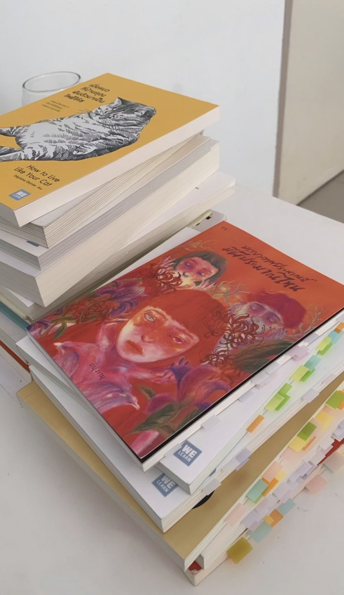 afterreva's tweet photo. (๑•̀ㅂ•́)و📚✨ ปีนี้ถ่ายรูปหนังสือกับลงสตอรี่ไว้เยอะมาก แต่ละเล่มมีเสน่ห์สุด ๆ คับ https://t.co/bFX2E7Ahru