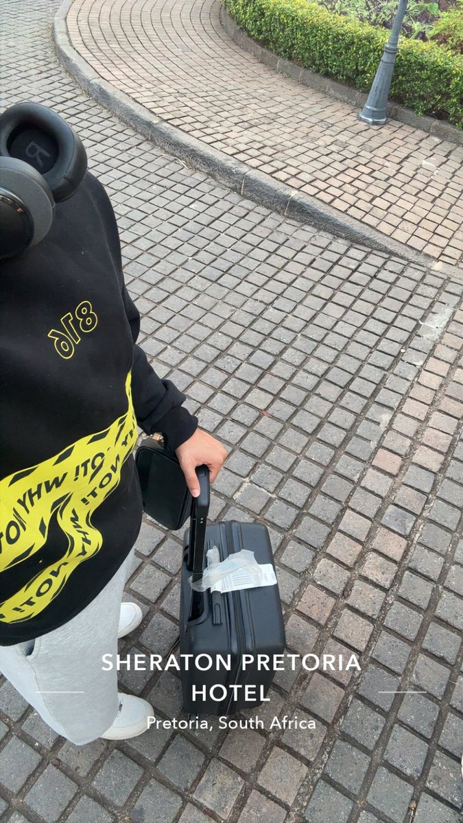 Ely1937's tweet photo. تمنيت اني ارجع وانا بطل القارة لكن الحمدلله على كل حال 💚 https://t.co/9kPe2PL4V8