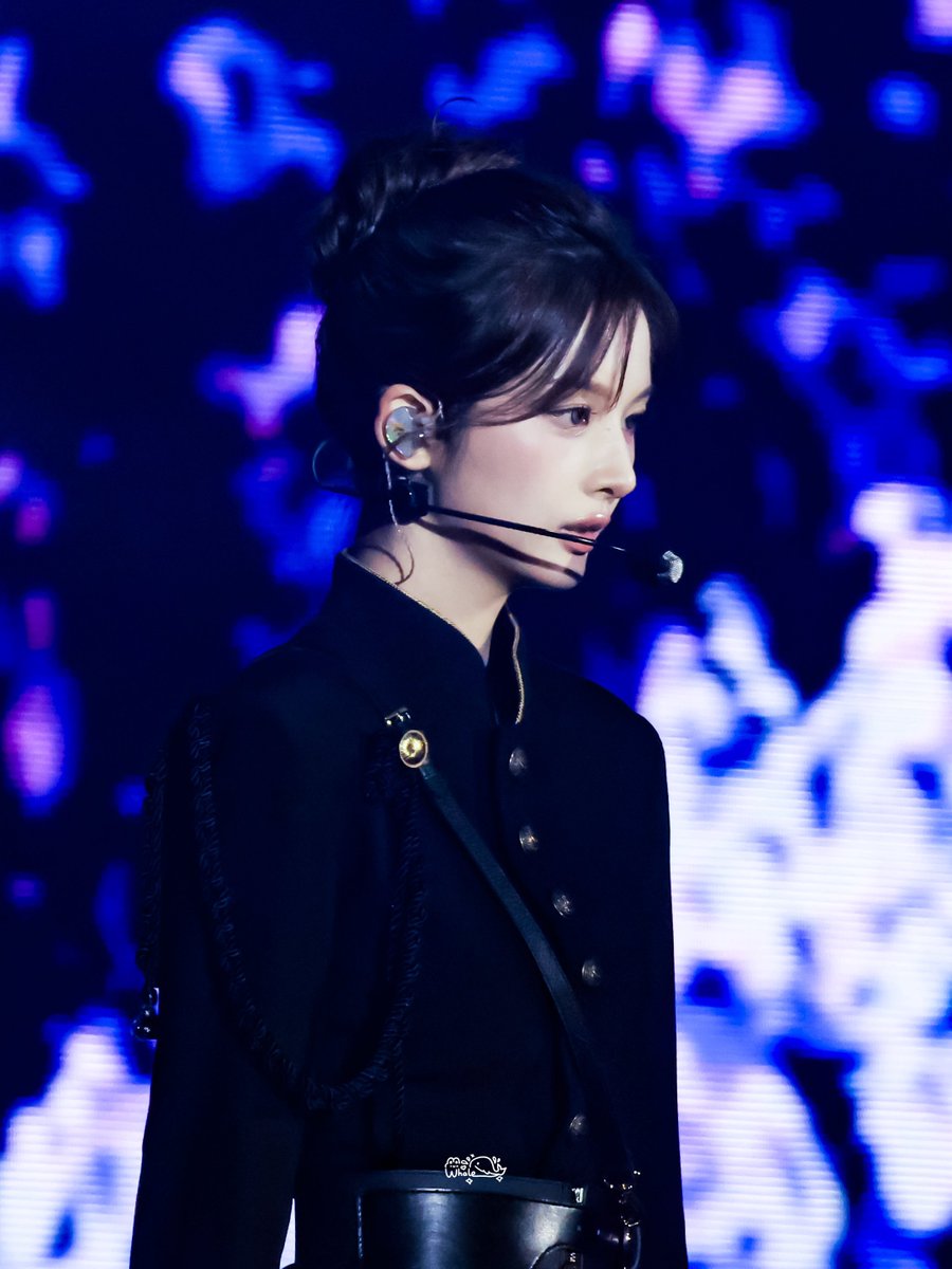 whiteAngell0009's tweet photo. 女性的美しさと、性別を超えた男性的美しさも入り交じったようなソリュンちゃんかっこよいし綺麗だし芸術作品すぎる... https://t.co/hNUZCziORH