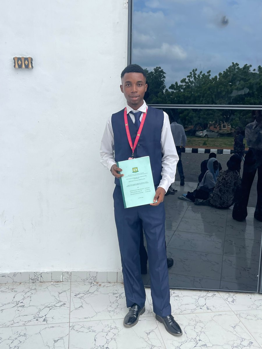 Yemist_01's tweet photo. From 4.90 to 4.52. 💪🎓

FIRST CLASS SECURED. GOD CAME THROUGH!

The journey came with so much anxiety, sleepless nights, and the constant fear of whether I’d make it to First Class.

But God did it.

OLUWASEUN🫠 https://t.co/yELJAyeUvj