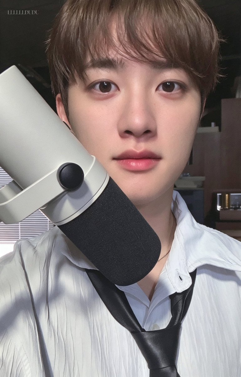 dululudu0112's tweet photo. #디오 #도경수 #DOHKYUNGSOO https://t.co/b4ANGVQu0G