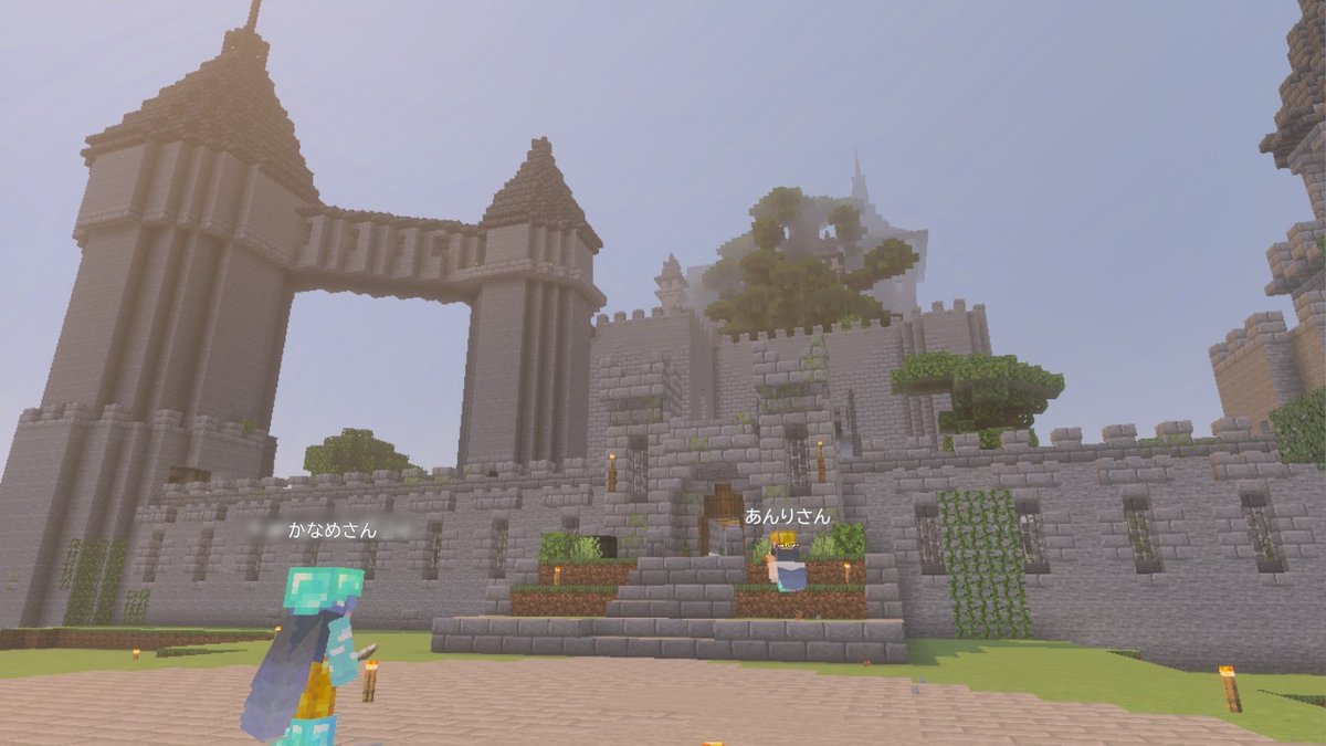 chiroline's tweet photo. FF14つながりの、かなめさんとあんりさんたちが遊んでいるマイクラのワールドを案内していただきました。Xで見ていた、ぽぷりさんに乗ったり、会ったり、手を合わせたり。VIP待遇で案内していただきました🥰はじめて空も飛んでどきどきでした。ワールド主のそうかさんもありがとうございました。 https://t.co/f9eGA3dSYL