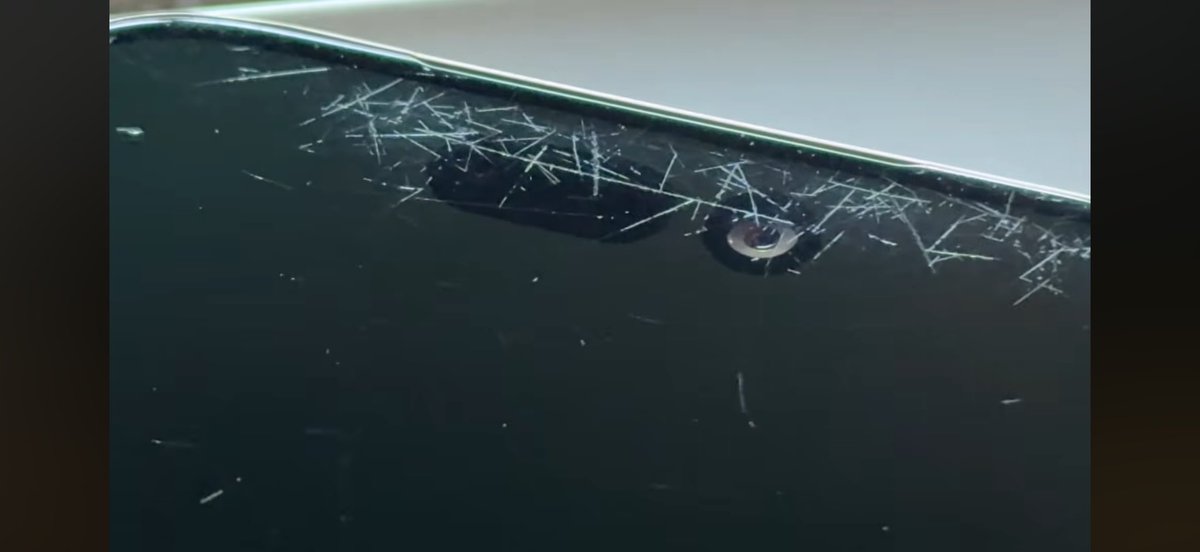 SoclosePerfect's tweet photo. @Polymarket oh yeah?

My skin crawls every time I look at my phone after 1 year of use without any protection.

https://t.co/6q2SWqo6ra https://t.co/ESt9XHV2o8