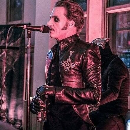 Lyingsulfur's tweet photo. superior sideburns is something copia will always be able to hold over him https://t.co/qBkAx9kUtx