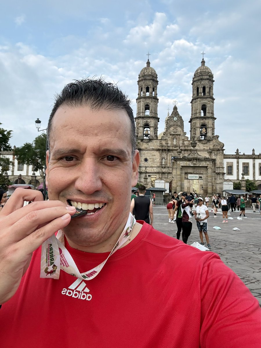chivogol's tweet photo. Se corrió, carrera independencia 🇲🇽🏃‍♂️ https://t.co/yZgSo0VpeO