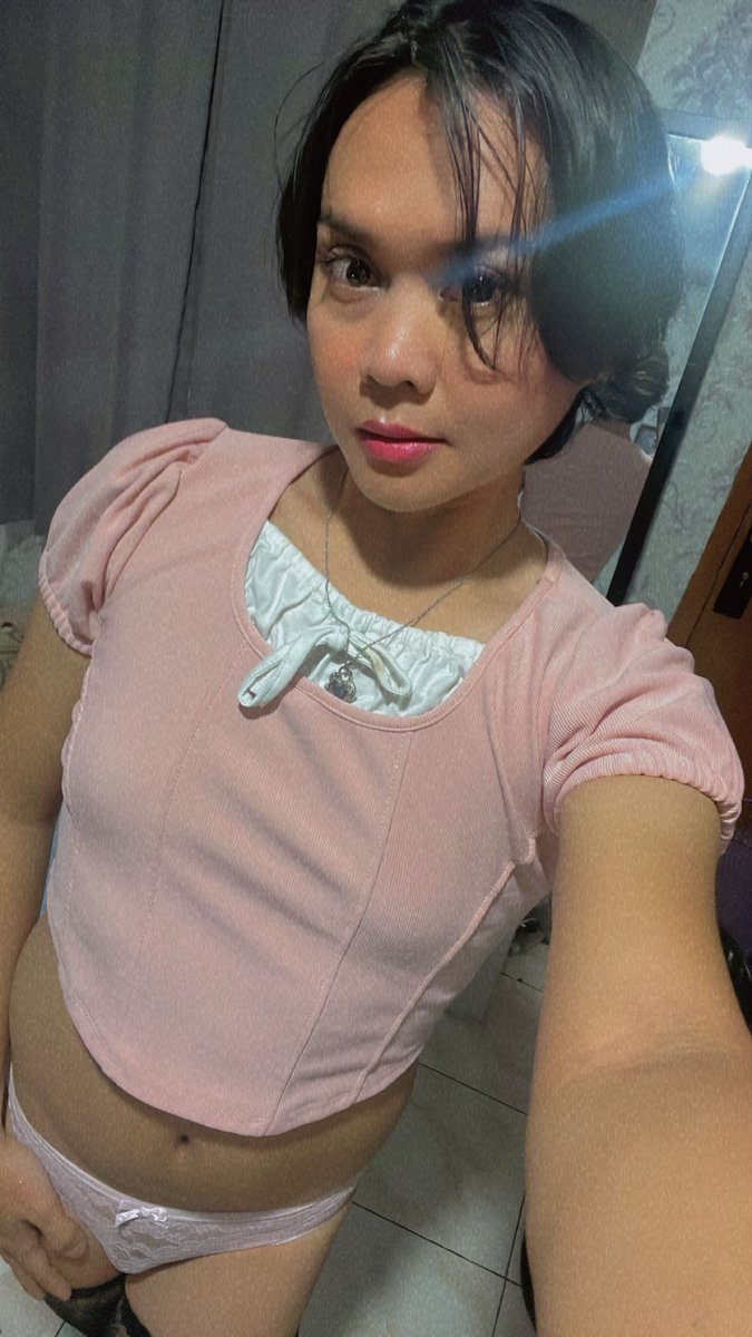 cicifemboy's tweet photo. Adakah berondong yang mau temenan sama femboy? Area jaksel/depok aja hehehe. Dm yaw #femboy #cder #crossdresser https://t.co/CmSFRUbHyr