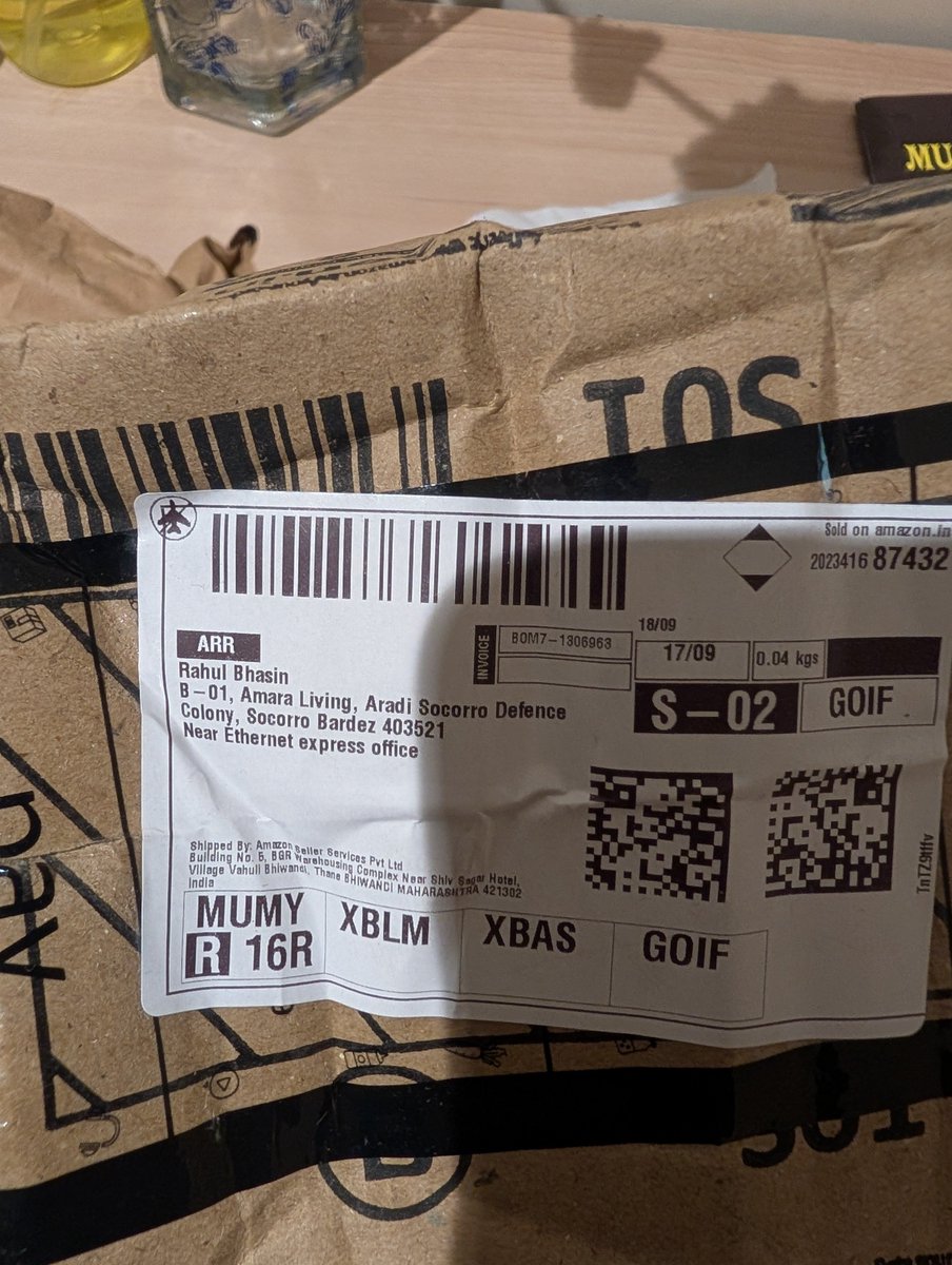 Rahulbhasins's tweet photo. @amazonIN is the new eBay... Frauds galore. Just received an empty packet.. to my fortune it was a 298 rupee product. And now @amazon has launched a full scale investigation into this huge claim I as a #primemember is asking for. 
I remember producing an event for Amazon and a quote on the office wall by @JeffBezos which said something like "take care of the customer of someone else will" which obviously now seems like was not meant for the Indian Market.