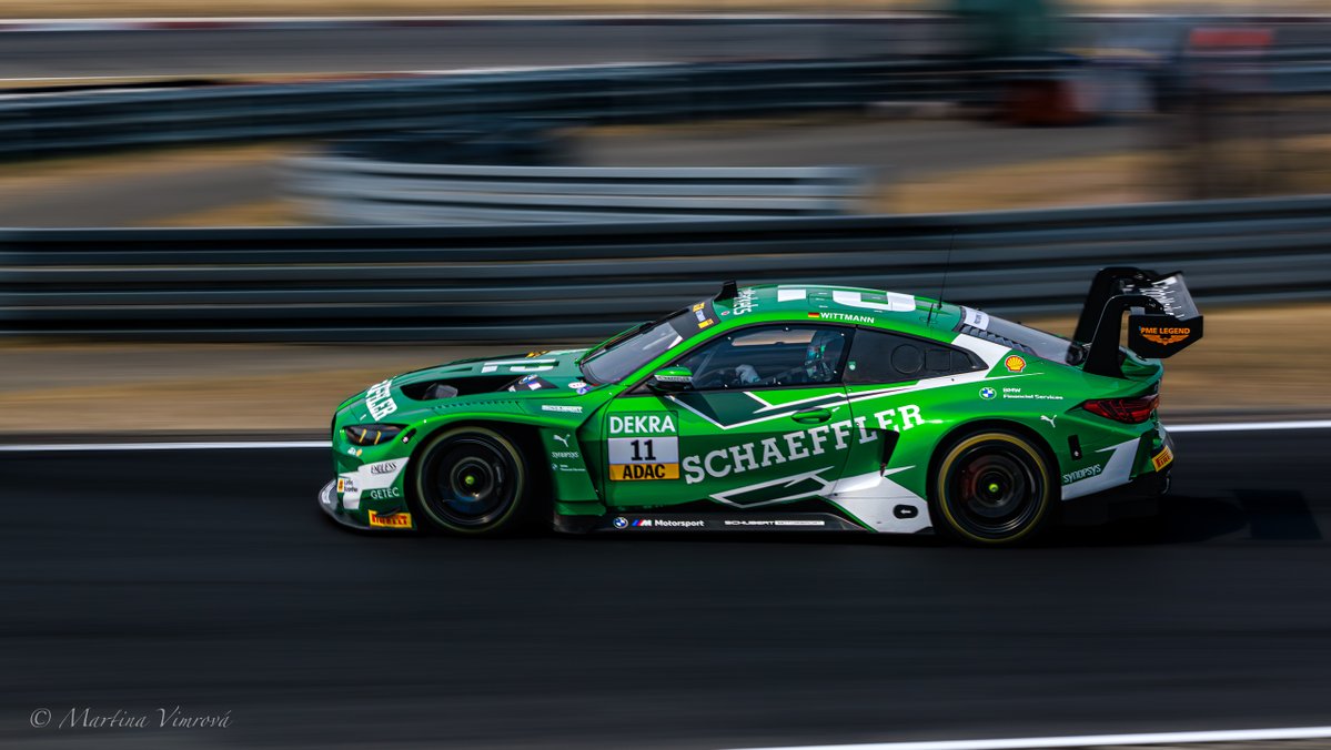 LiliWaddy71's tweet photo. BMW Day at the Nürburgring Nordschleife with DTM, Schubert Motorsport, and Ravenol. https://t.co/skJQC42nYB