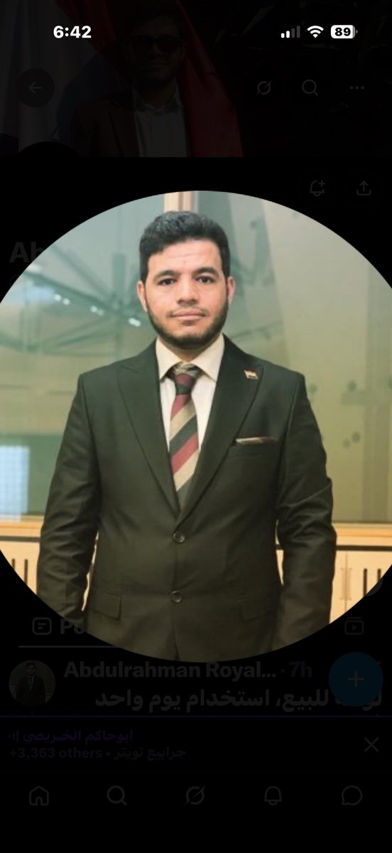 alshareef_81's tweet photo. @Sdaftv ليس سعودي يبو سعد وهذا حسابه شوف العلم الي متلحف فيه والشعار على جكيته https://t.co/eU8zyxSvlf