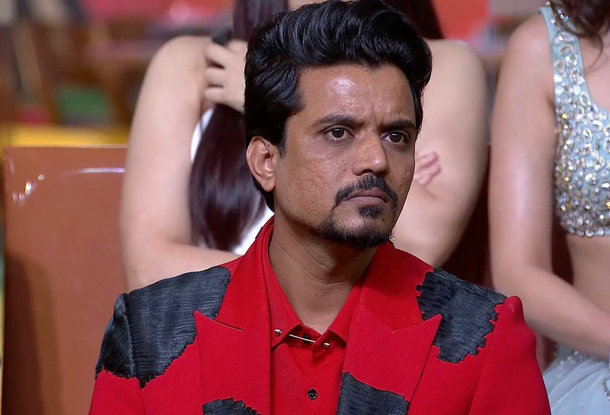 digital_newshub's tweet photo. Bro went straight into depression 😭💀

#BiggBoss20 #QaziTouqeer #BB20 https://t.co/Iy4mzERQ4Y