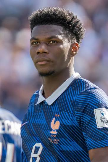 noroominheaven's tweet photo. fue que regresara esta babosa y empezar a jugar el peor futbol de la temporada. no hay coincidencias, jugabamos mal con él desde la 15, seguimos jugando mal con él ahora.
muy profesional el muchacho, tanto que golpea a sus compañeros y filtra a cuentas de instagram. https://t.co/QsZCjL5McW